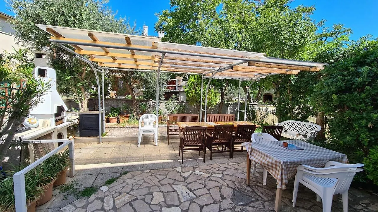 Tea Nr 1 Apartment Baska  0*, Baska (Krk) Croatia